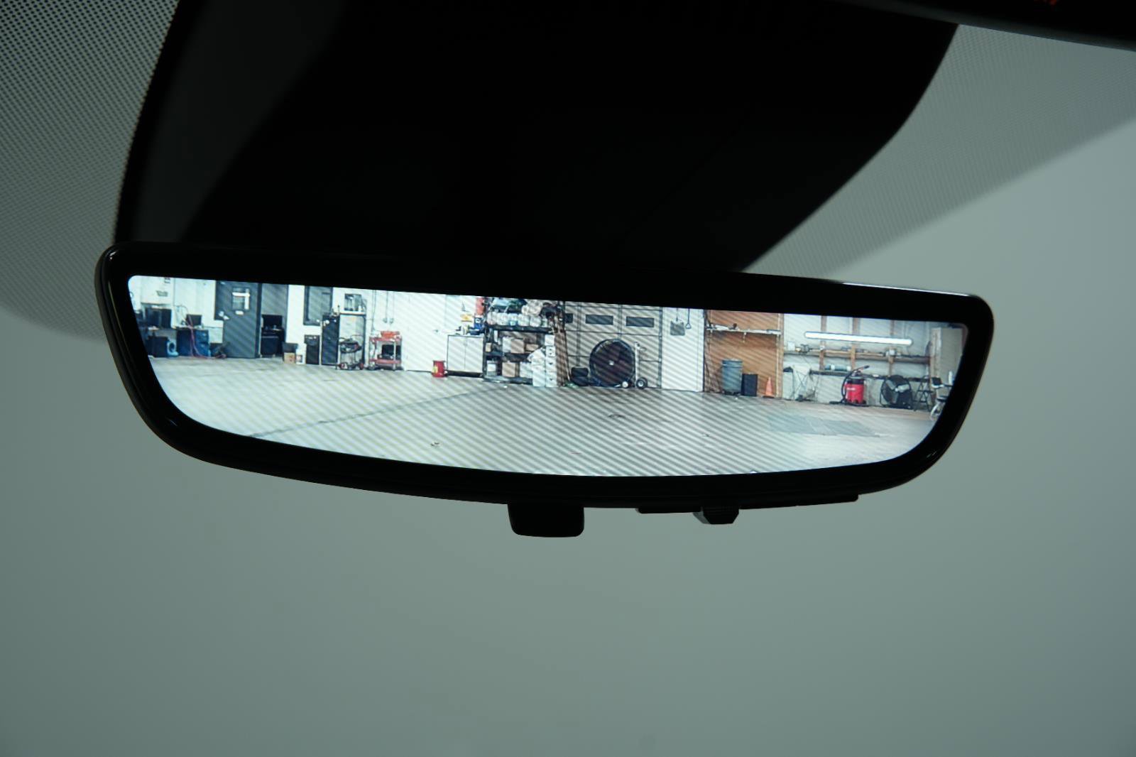 Used 2024 GMC Yukon Denali w/ Advanced Technology Package image 47