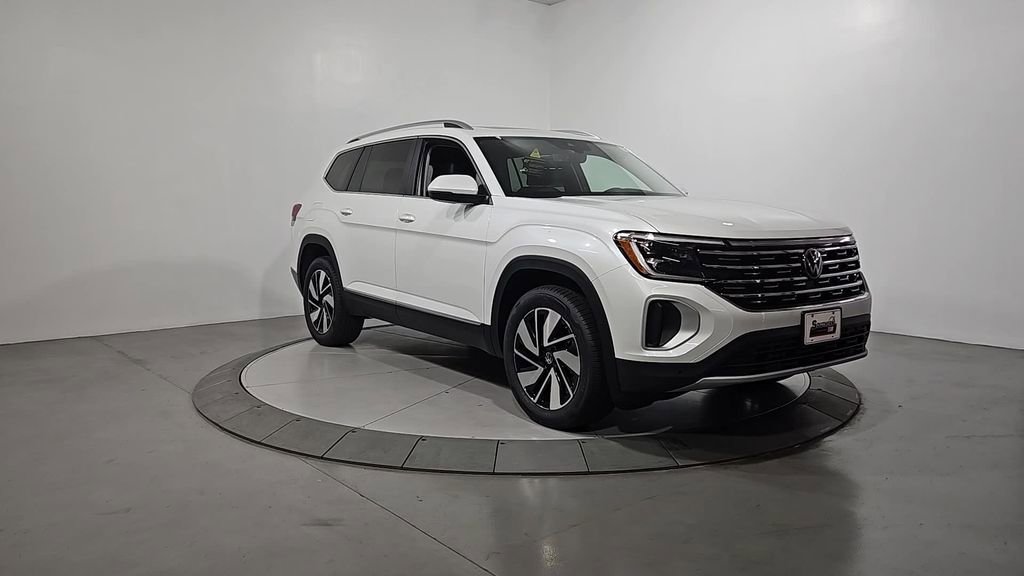 New 2026 Volkswagen Atlas SEL image 7