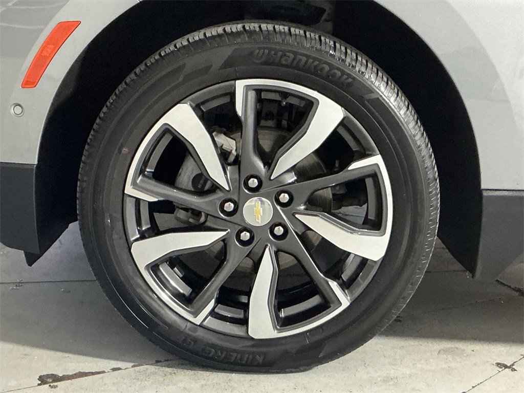 Used 2023 Chevrolet Equinox Premier image 20