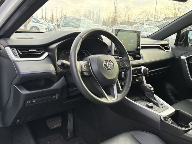 Used 2022 Toyota RAV4 XSE image 9