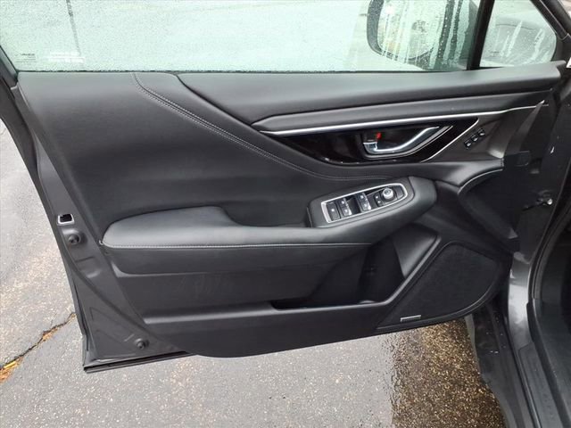 Used 2024 Subaru Outback Limited image 29