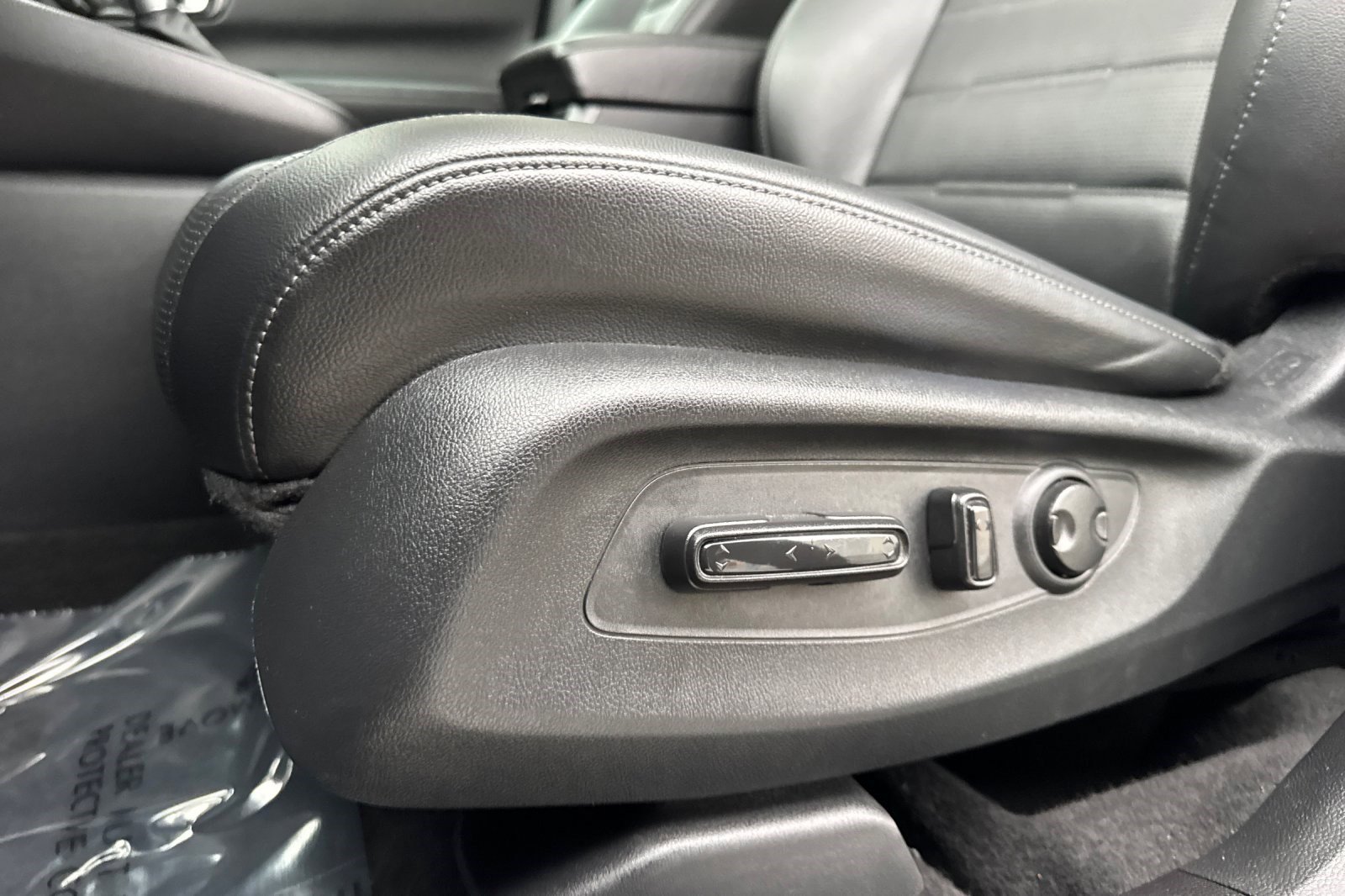 Used 2025 Honda CR-V EX-L image 14