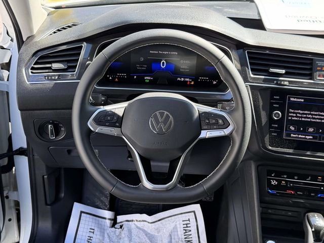 Certified 2023 Volkswagen Tiguan SE FWD image 15