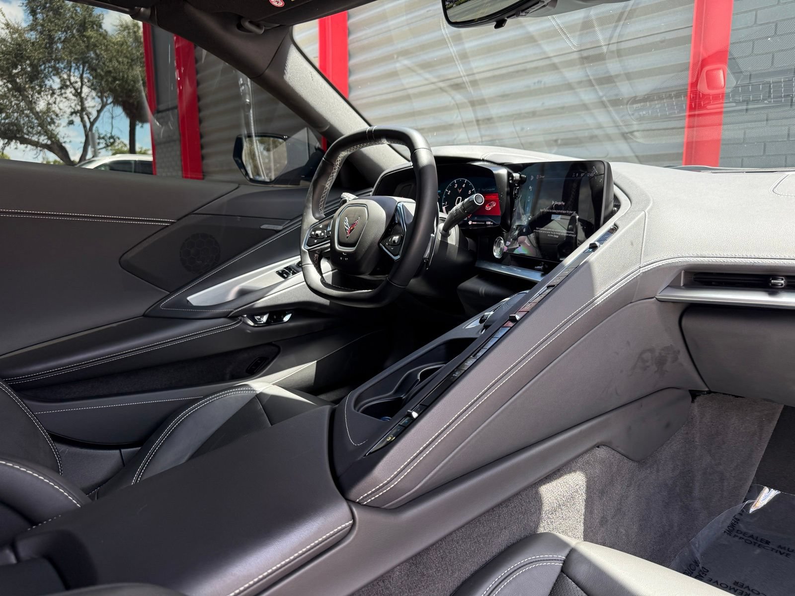 Used 2024 Chevrolet Corvette Stingray Coupe w/ 1LT RWD image 30