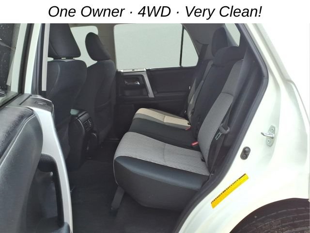 Used 2020 Toyota 4Runner SR5 AWD/4WD image 22