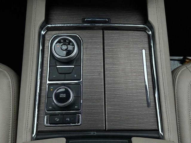 Used 2024 Ford Expedition Max Limited image 36