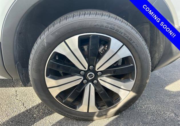 Used 2023 Volvo C40 Recharge Core w/ Protection Package Premier AWD/4WD image 5