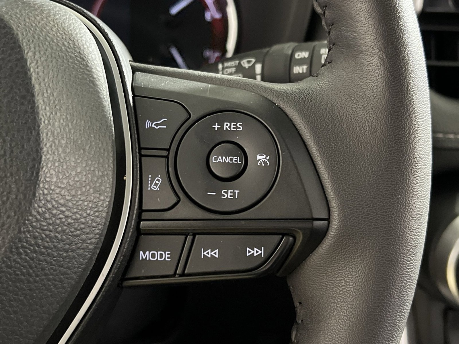 Used 2024 Toyota RAV4 XLE Premium w/ Weather Package image 29