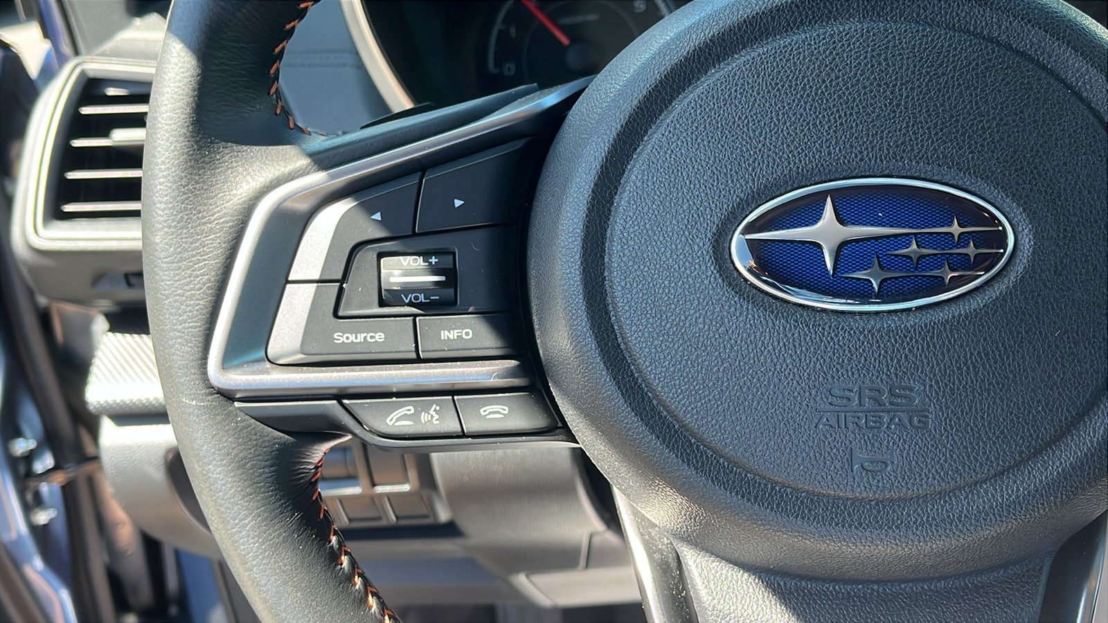 Used 2019 Subaru Crosstrek 2.0i Premium AWD/4WD image 14