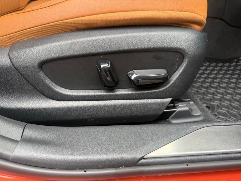 Used 2019 Lexus UX 200 w/ Accessory Package 2 image 54