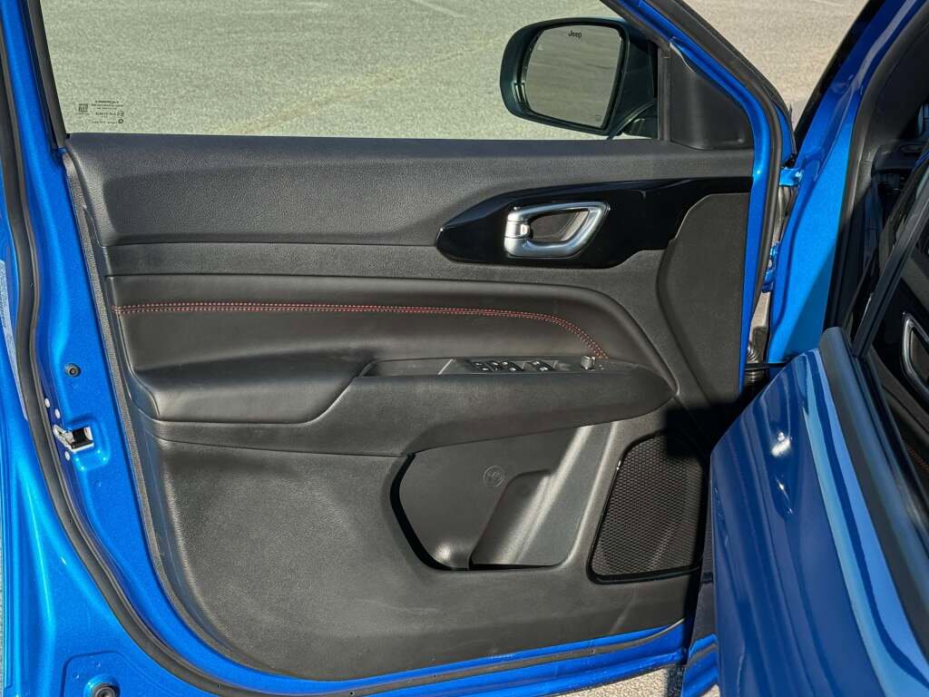 New 2026 Jeep Compass Trailhawk image 33