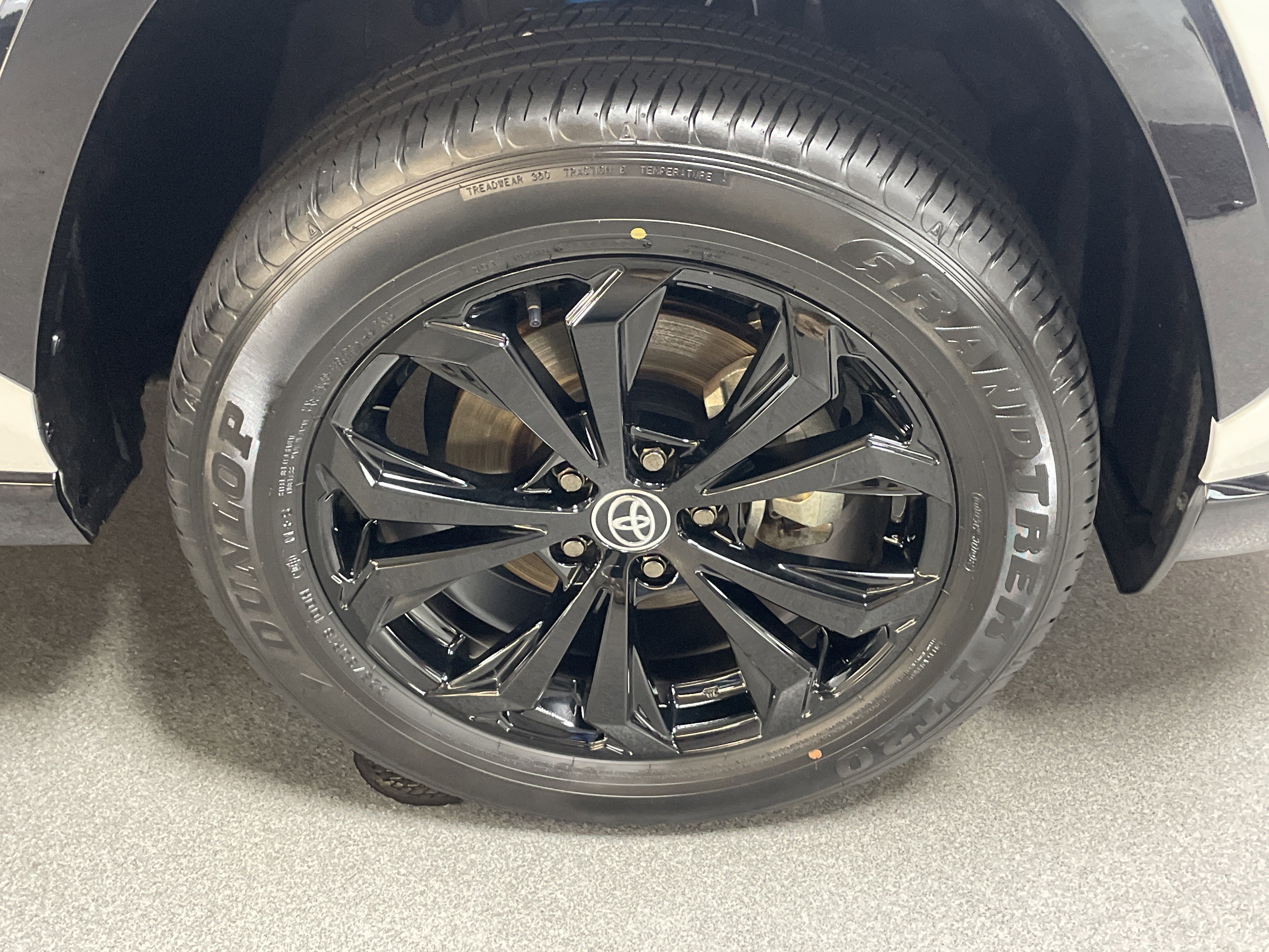 Certified 2025 Toyota RAV4 SE image 13