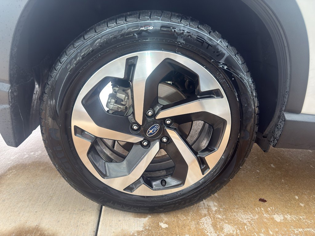 Used 2023 Subaru Forester Touring image 23