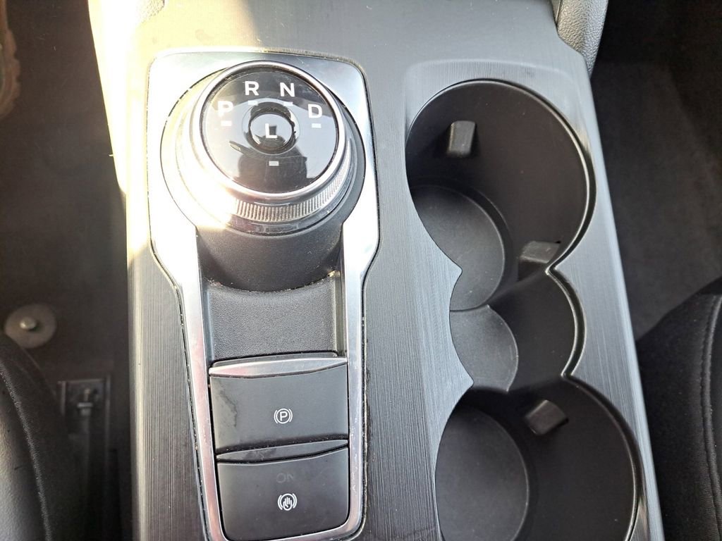 Used 2024 Ford Escape ST-Line w/ Tech Pack #1 image 28