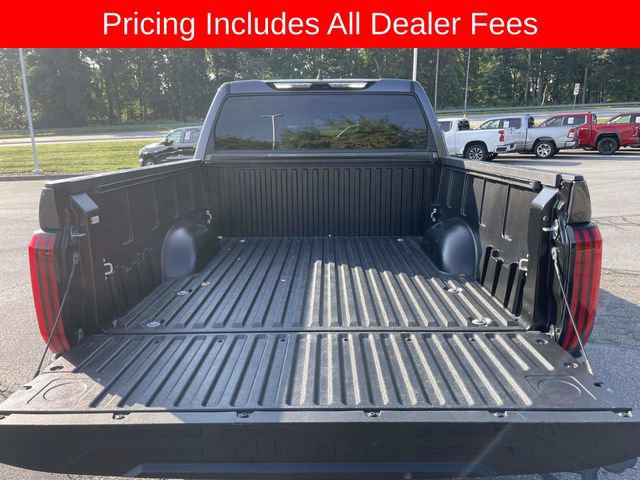 Used 2025 Toyota Tundra Limited AWD/4WD image 14