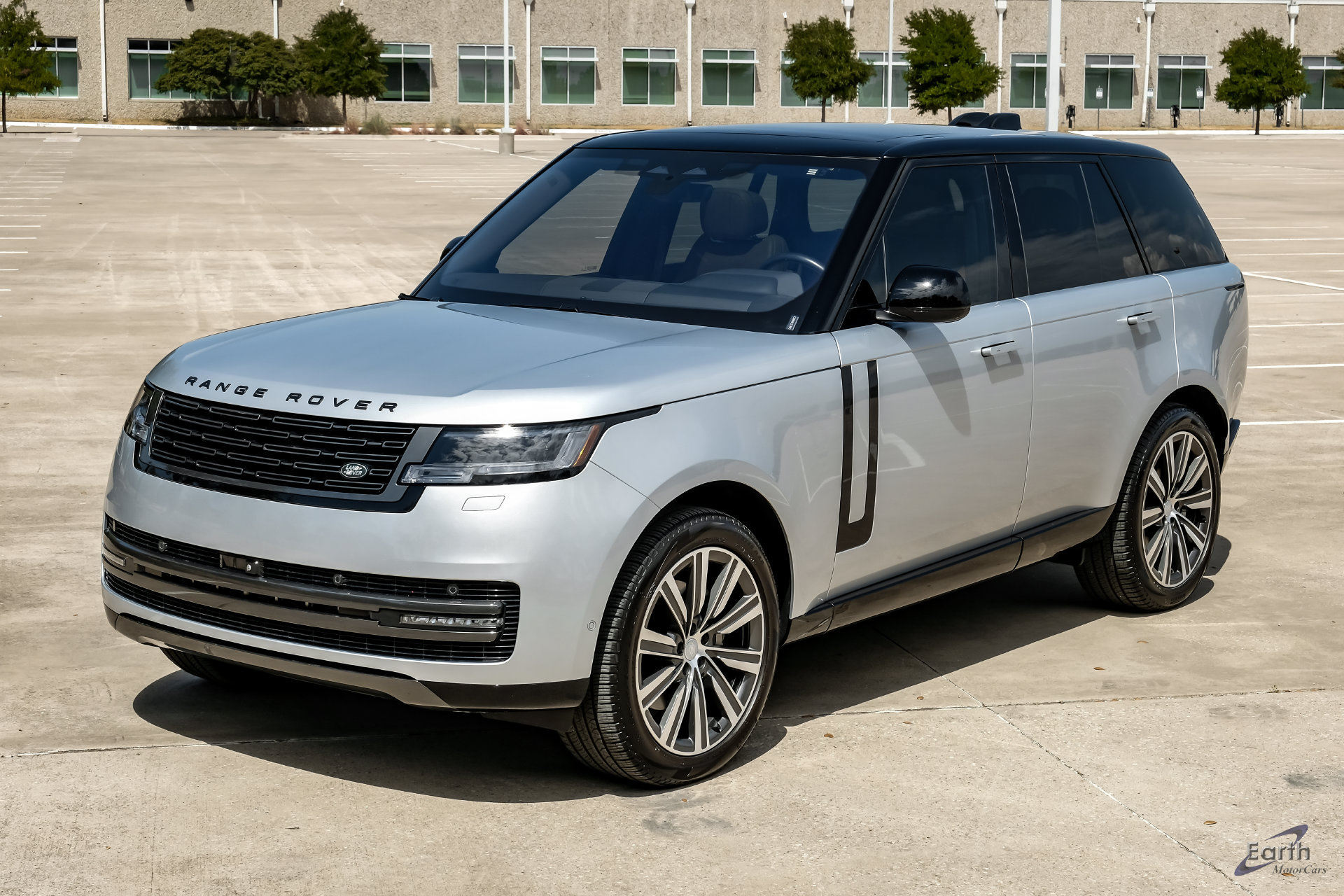 Used 2023 Land Rover Range Rover SE AWD/4WD image 7