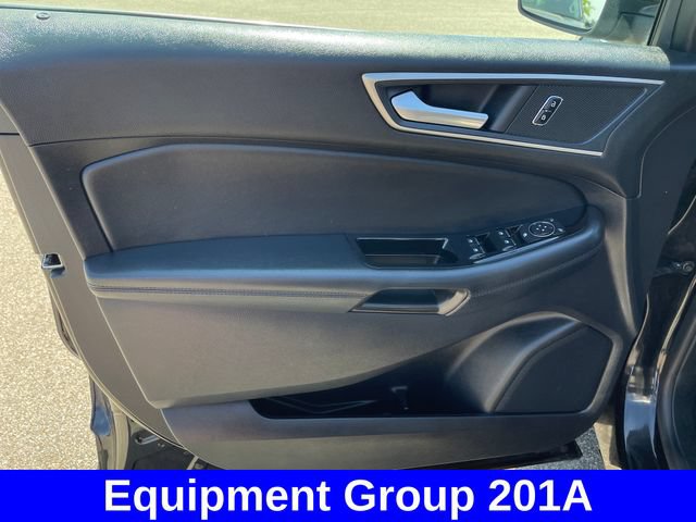 Used 2019 Ford Edge SEL w/ Equipment Group 201A AWD/4WD image 10