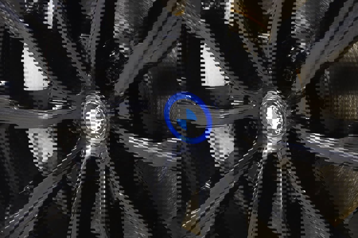 Used 2023 BMW X5 xDrive45e w/ M Sport Package image 16