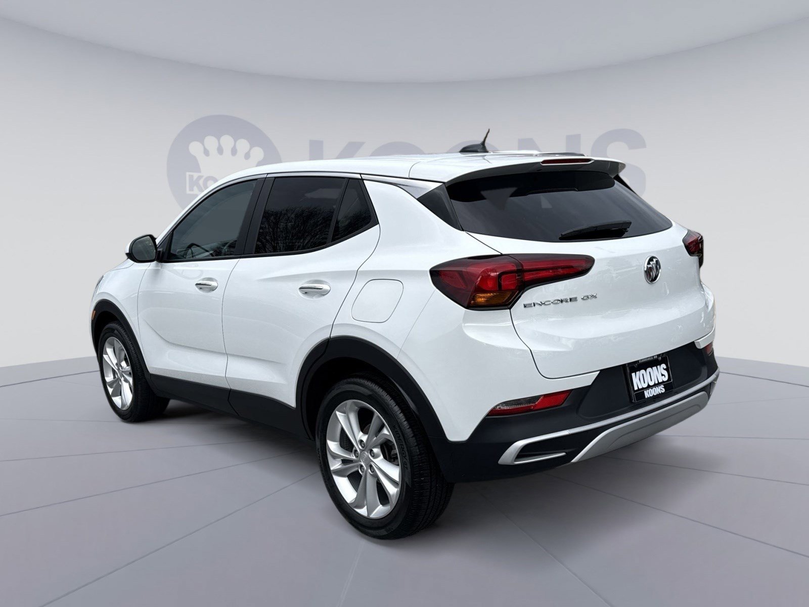 Used 2023 Buick Encore GX Preferred w/ Cold Weather Comfort Package image 4