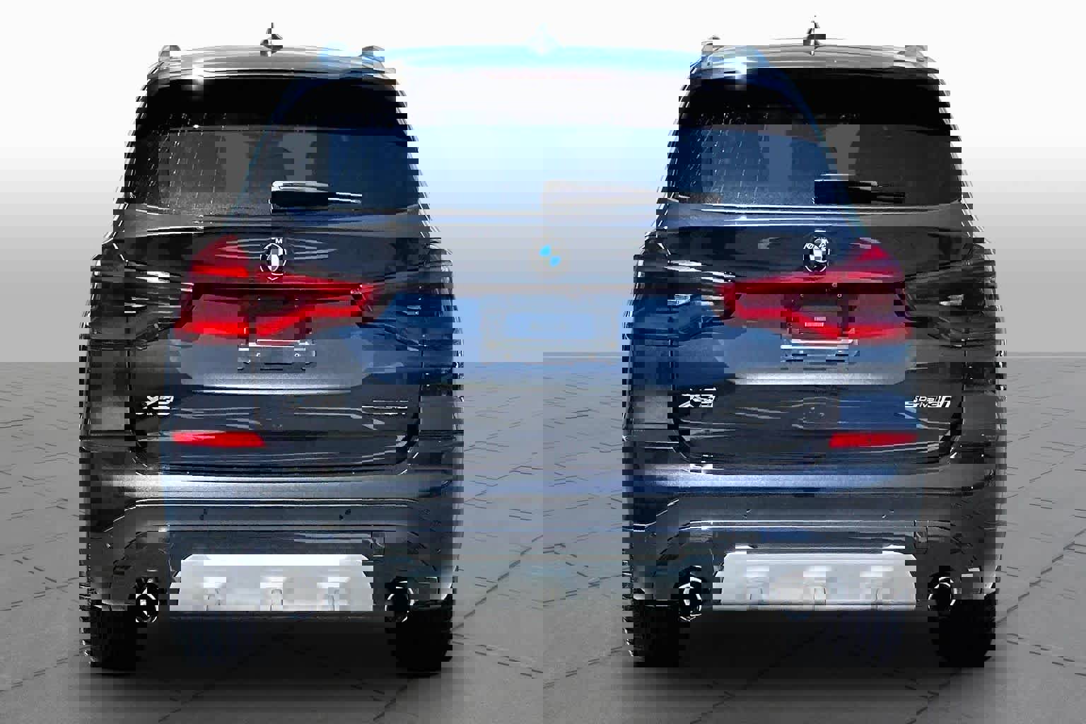 Used 2019 BMW X3 sDrive30i w/ Premium Package image 4