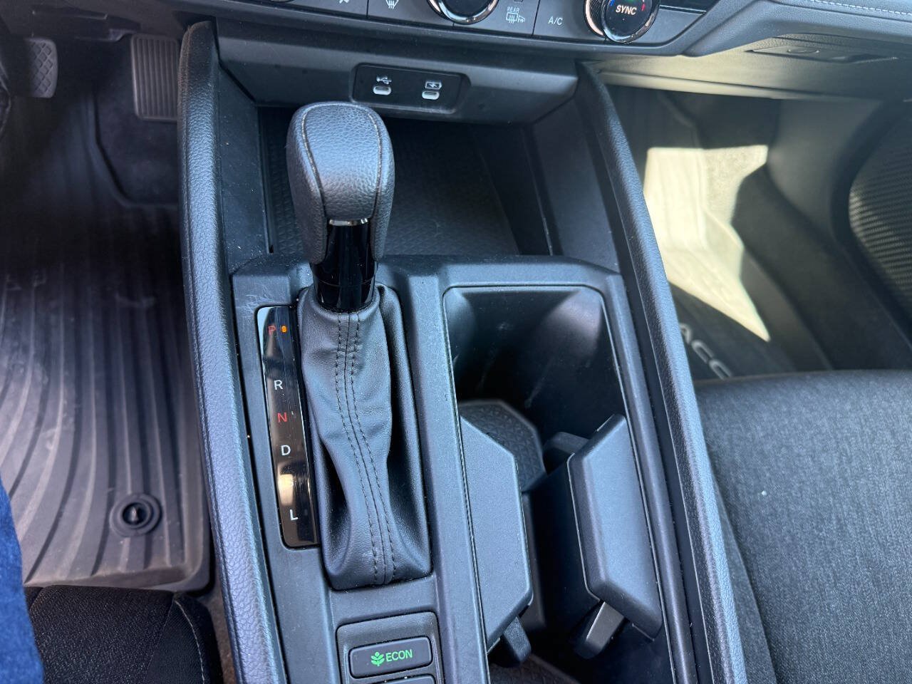 Used 2023 Honda Accord EX image 34
