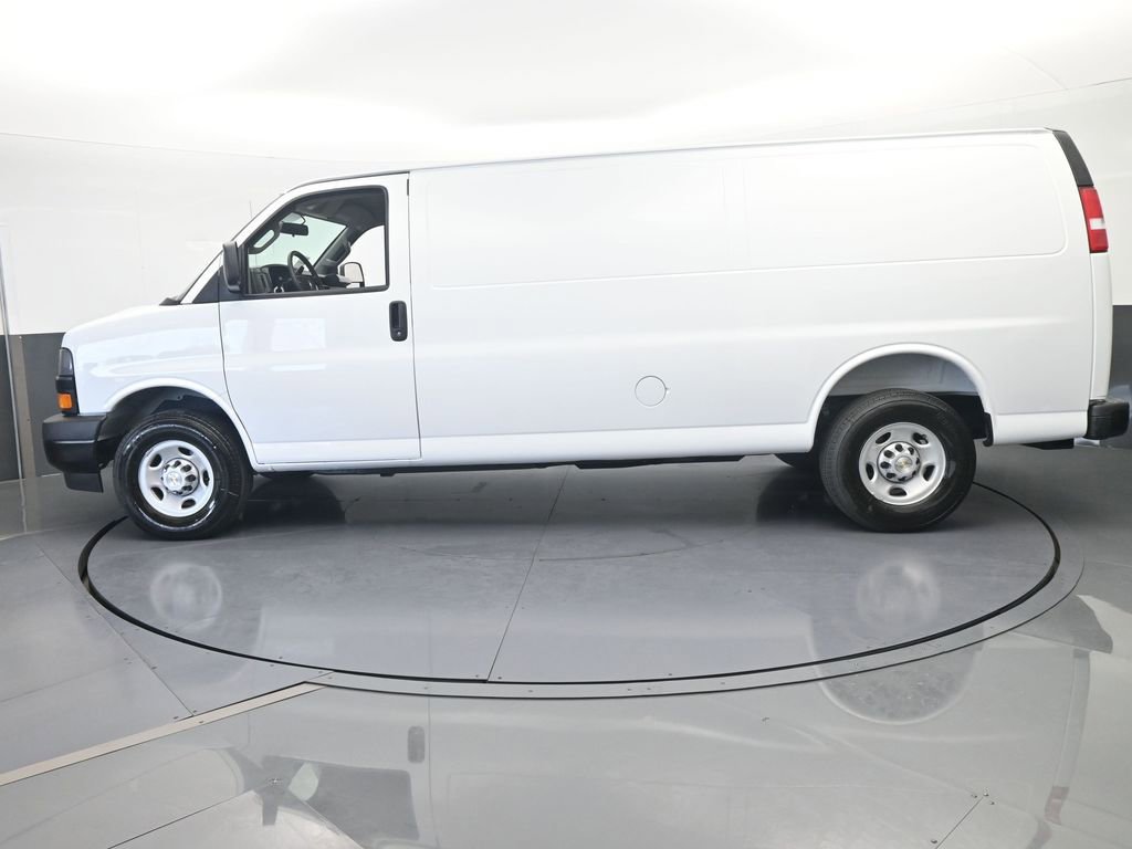 New 2026 Chevrolet Express 2500 Extended w/ Driver Convenience Package RWD image 3