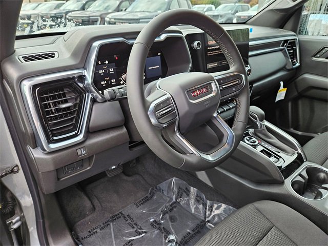 New 2025 GMC Canyon Elevation w/ Convenience Package image 18