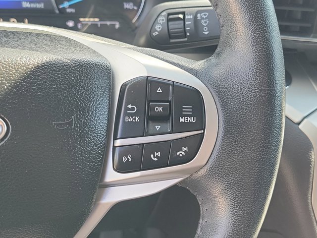 Certified 2022 Ford Explorer XLT w/ Equipment Group 202A RWD image 29