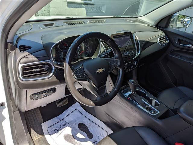 Used 2020 Chevrolet Equinox Premier AWD/4WD image 9