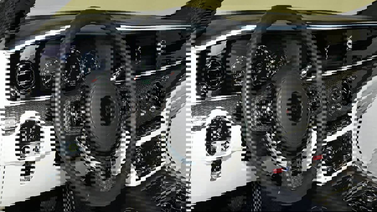 Used 2023 Rolls-Royce Ghost Black Badge w/ Black Badge Ghost Package image 8