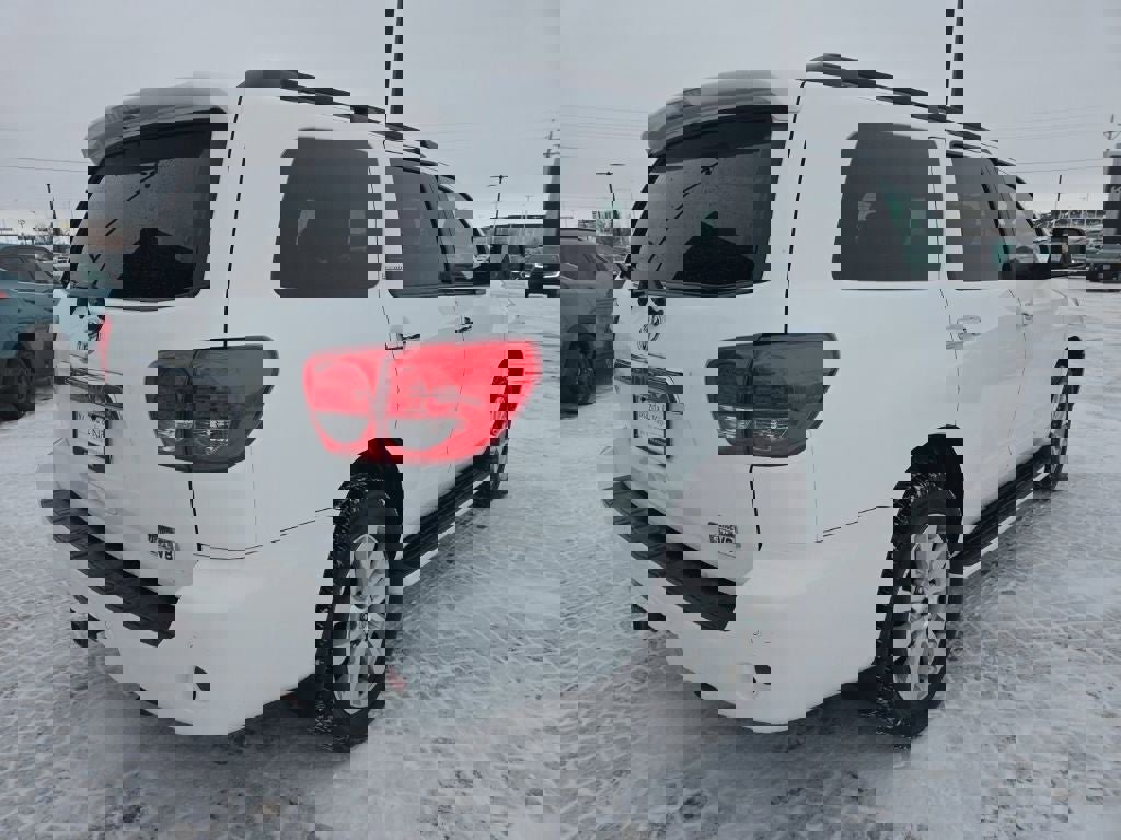 Used 2011 Toyota Sequoia Limited image 5