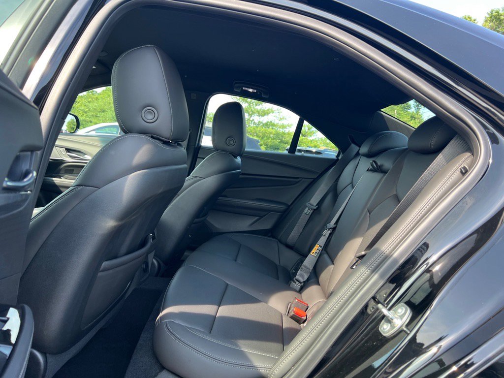 Used 2025 Cadillac CT4 Premium Luxury image 28
