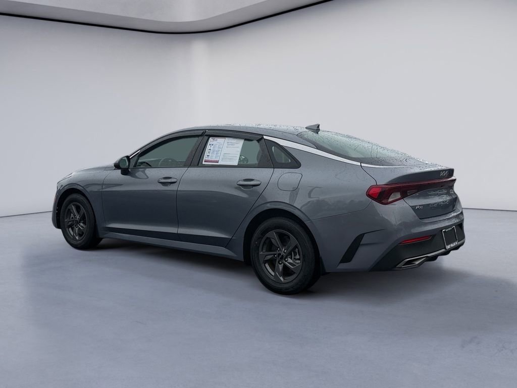 Used 2022 Kia K5 LX image 3