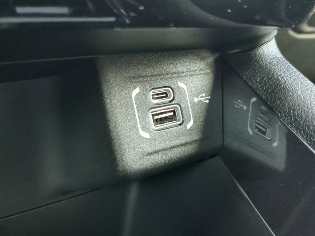 New 2025 Jeep Compass Latitude w/ Convenience Group image 7