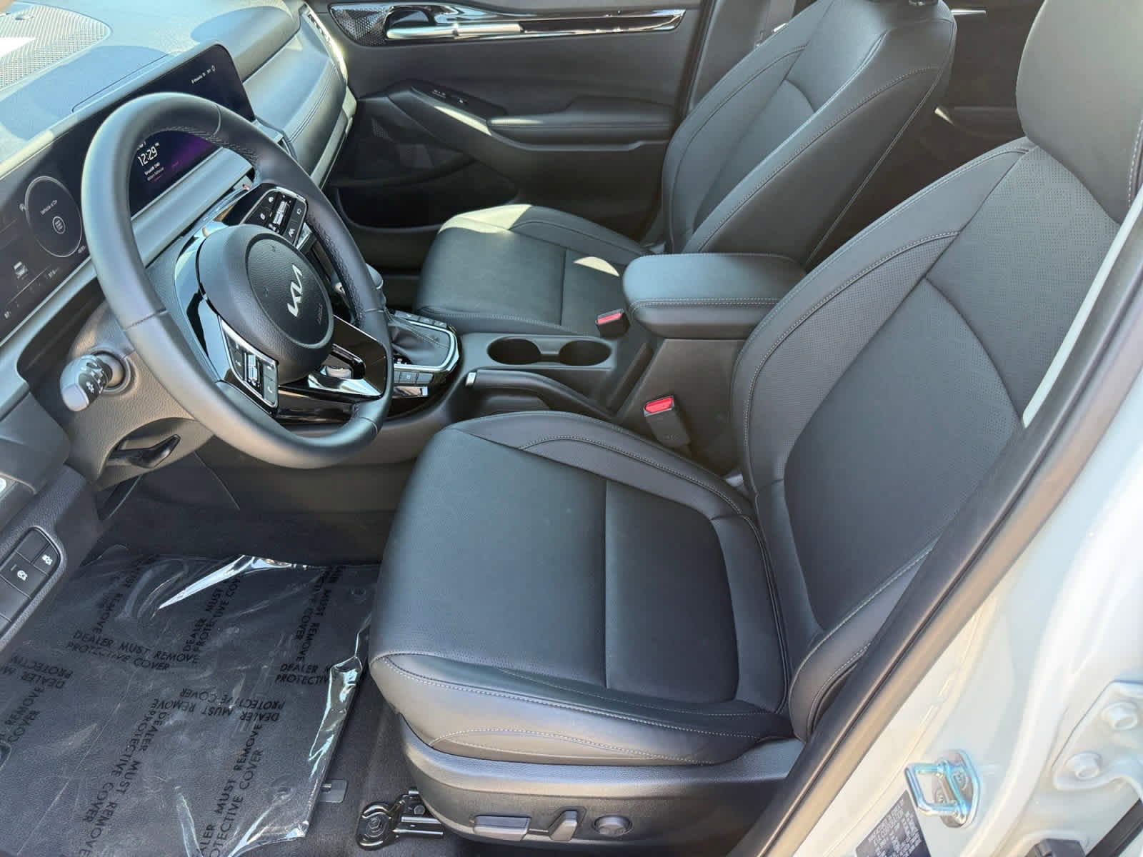 Used 2025 Kia Seltos EX w/ EX Sunroof Package image 10