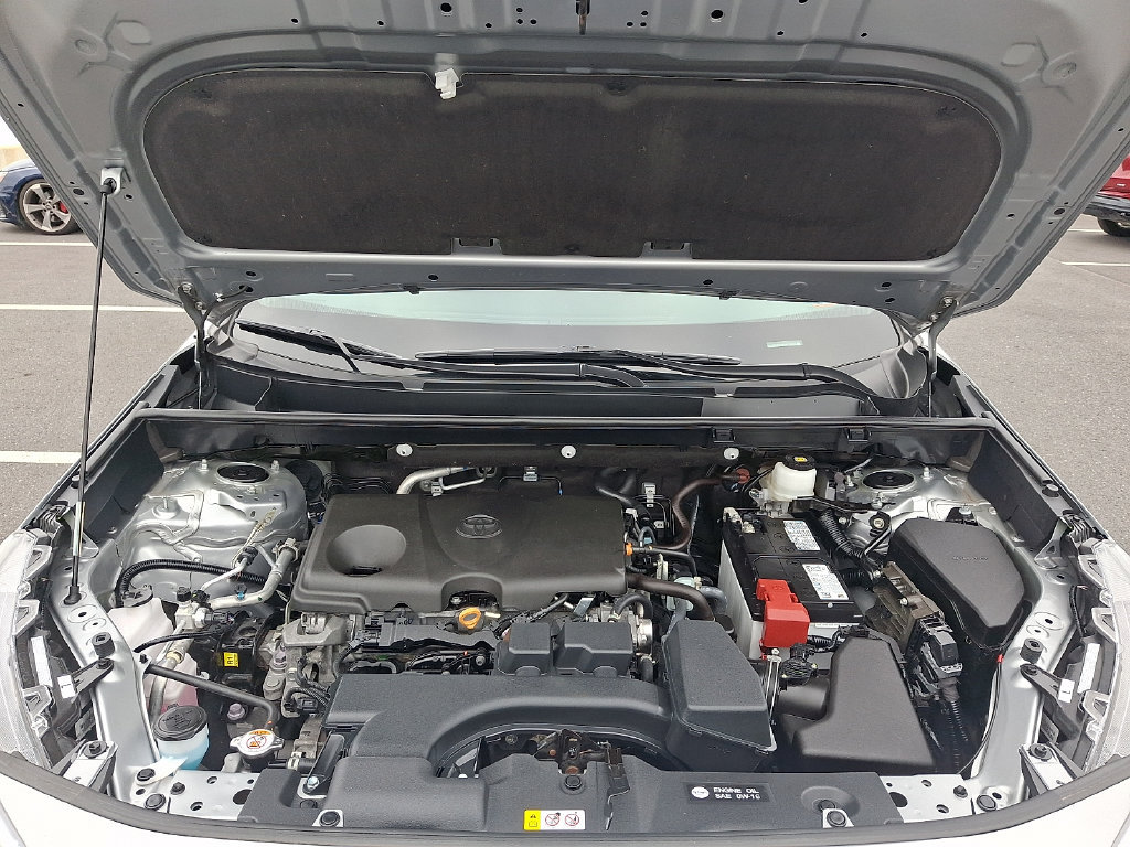 Certified 2025 Toyota RAV4 XLE AWD/4WD image 27