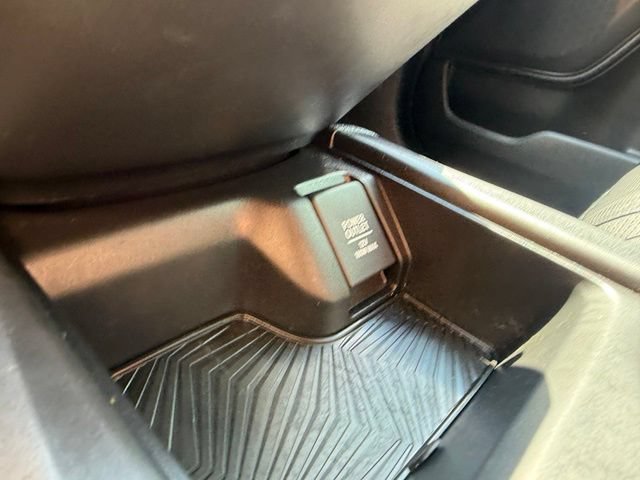 Used 2019 Honda CR-V EX-L image 29