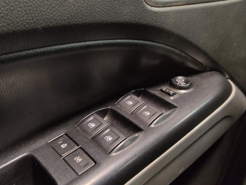 Used 2022 Chevrolet Colorado LT image 27
