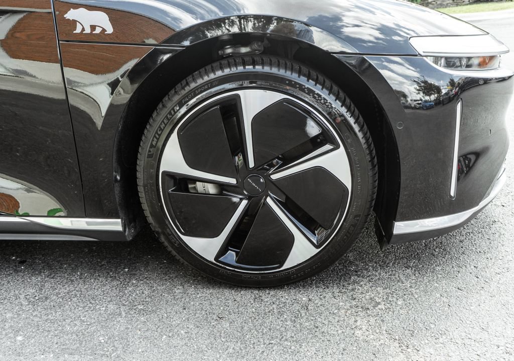 Used 2023 Lucid Air Touring AWD/4WD image 4