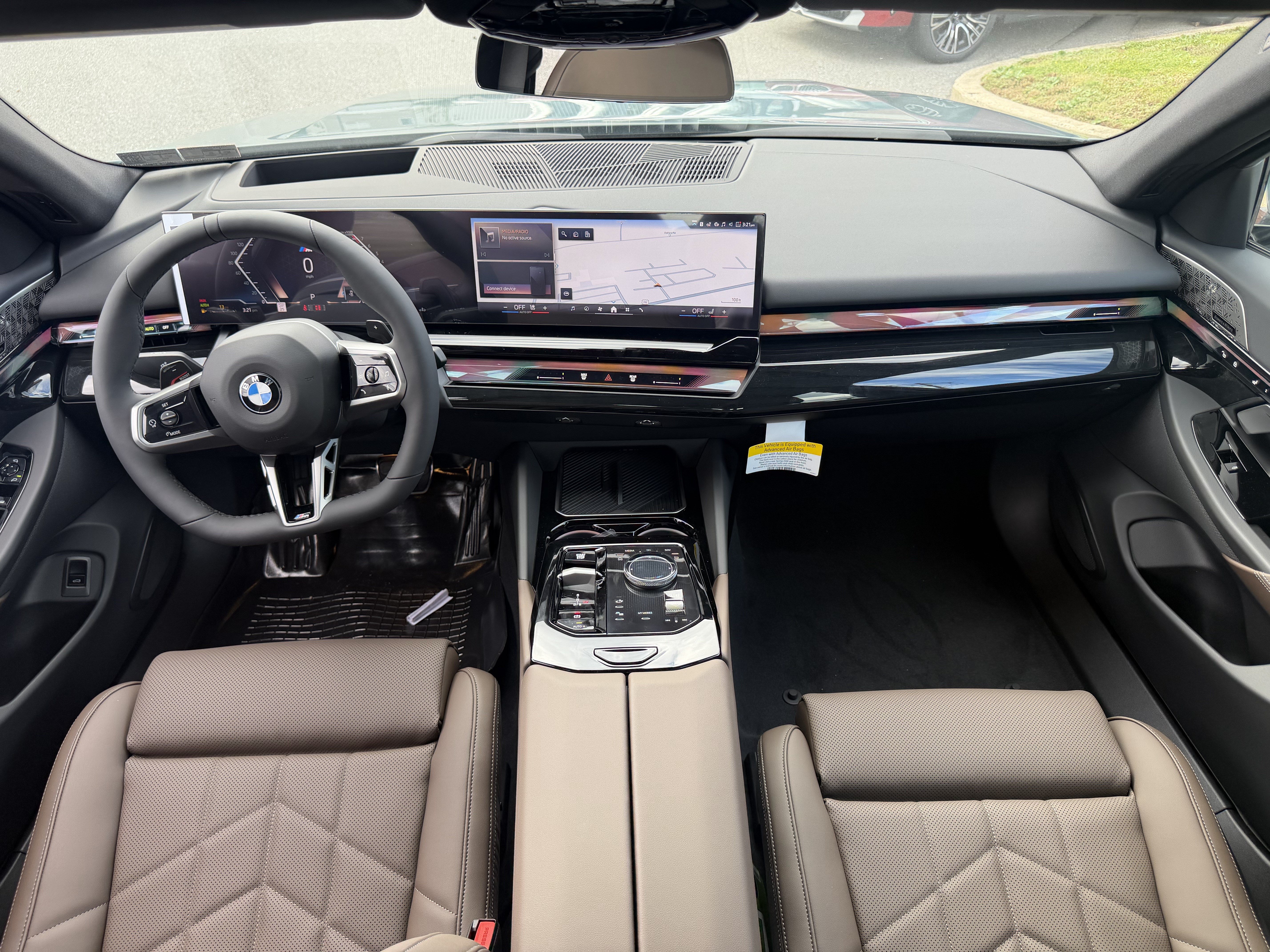New 2027 BMW 530i xDrive w/ M Sport Package AWD/4WD image 17