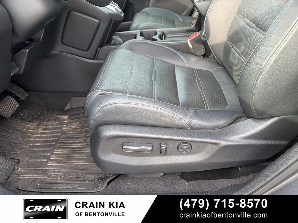 Used 2019 Honda CR-V Touring image 12