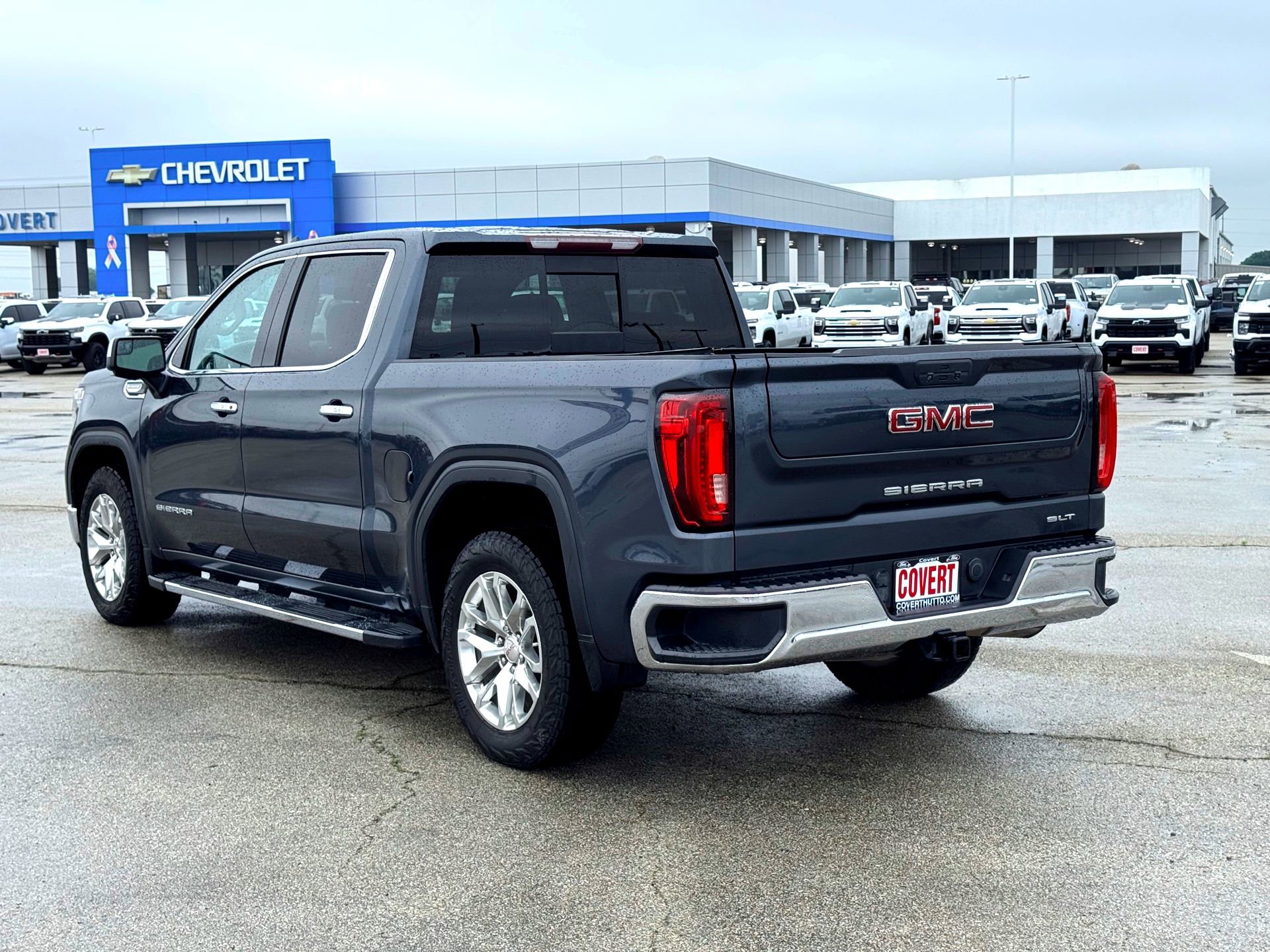 Used 2020 GMC Sierra 1500 SLT RWD image 9