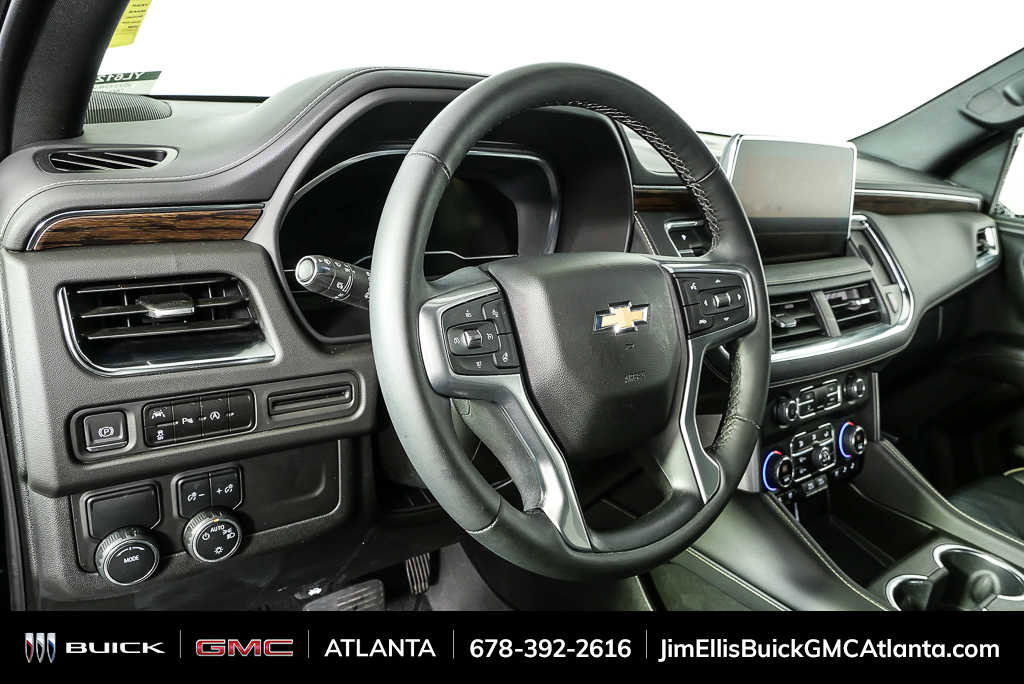 Used 2023 Chevrolet Tahoe Premier RWD image 4