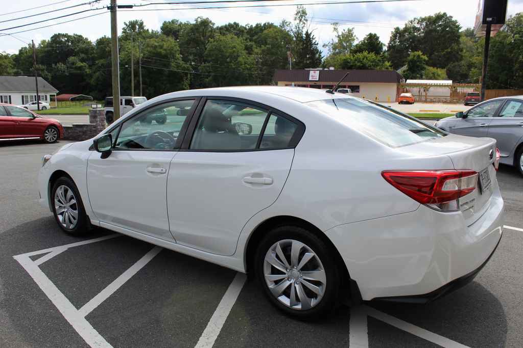 Used 2021 Subaru Impreza 2.0i image 10