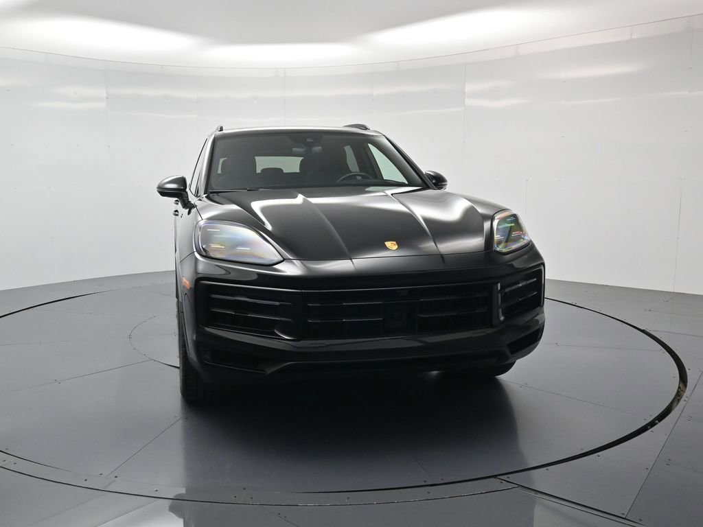 Certified 2024 Porsche Cayenne image 33
