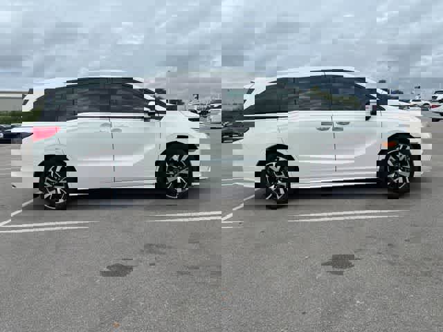 Used 2018 Honda Odyssey Elite image 6