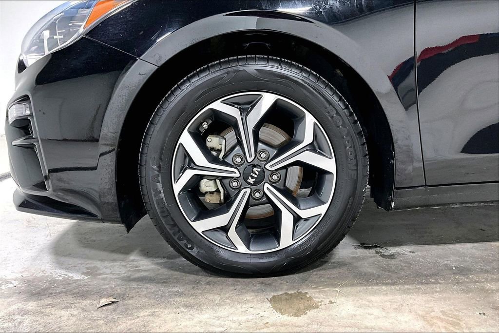 Used 2021 Kia Forte LXS FWD image 11
