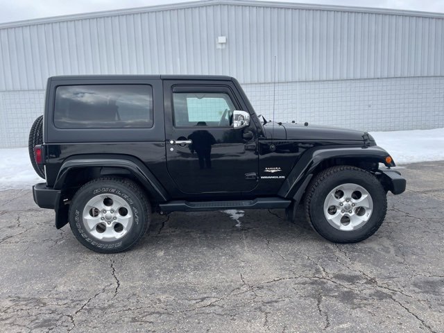 Used 2015 Jeep Wrangler Sahara w/ Connectivity Group image 9