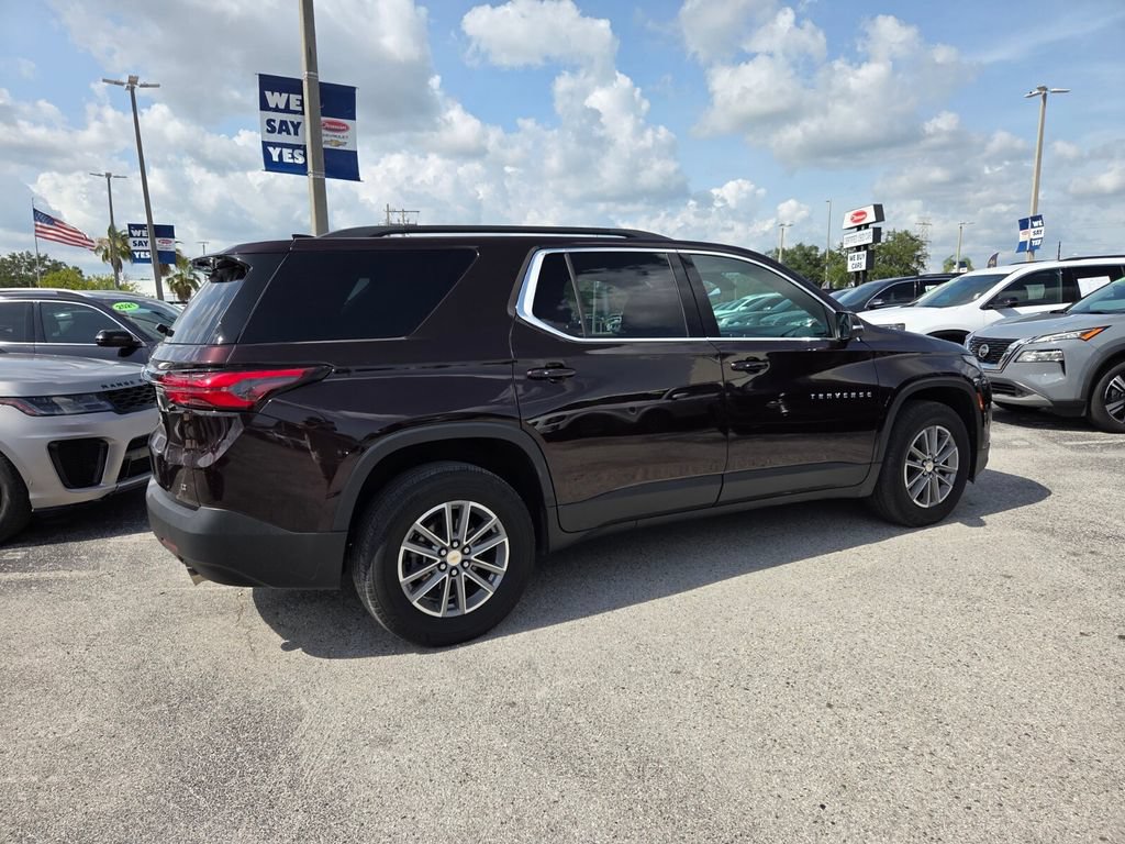 Used 2023 Chevrolet Traverse LT FWD image 15