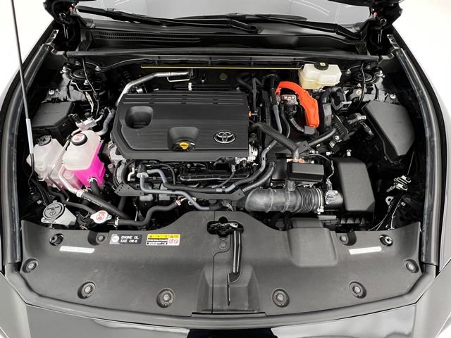 Used 2025 Toyota Crown Limited image 29